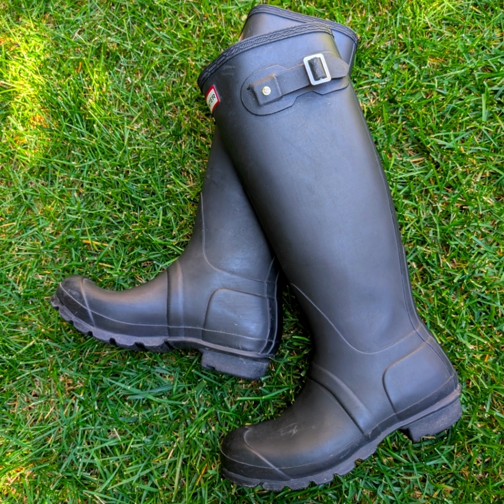 HUNTER Tall Black Rain Boots